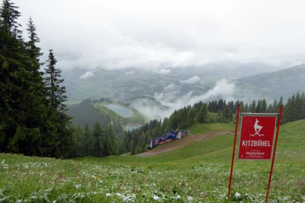 kitz043