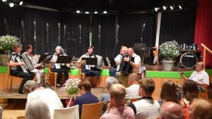 filmklange akkordeongruppe81